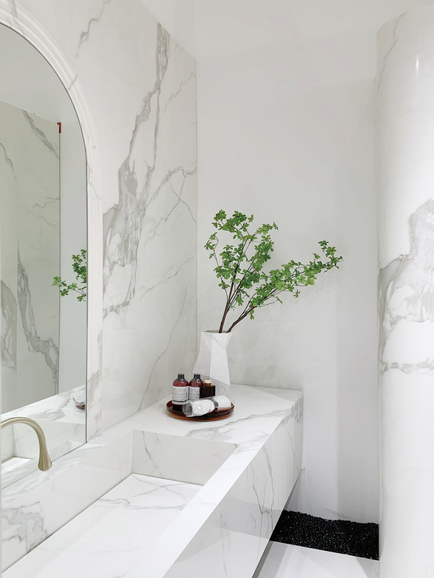 12mm Marbles Blanc de Italy - Calacatta White